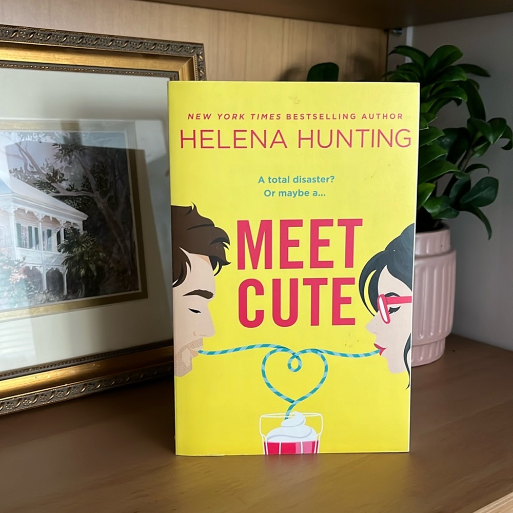 Helena hunting meat, cute, romantic book, romance, book talk, readers,
